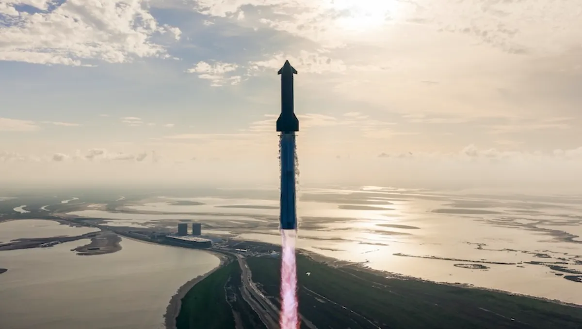 SpaceX’s Starship Completes First Fully Successful Test Flight in Years