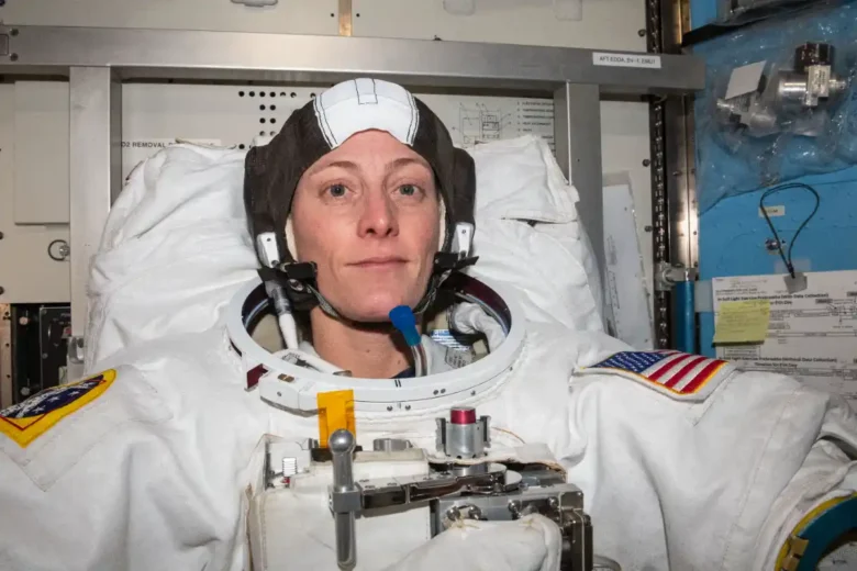 NASA astronaut and Expedition 70 Flight Engineer Loral O'Hara.
