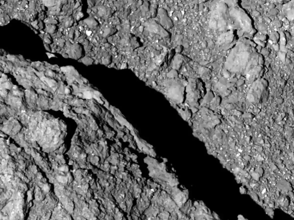 Magnetic Fields from Early Solar System found preserved in Asteroid Ryugu Samples